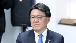 조국혁신당, 신임 원내대표에 황운하 만장일치 선출