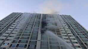 “실내서 불멍 하려다” 부산 대단지 아파트 불…1명 부상·11명 대피
