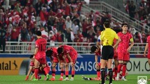 韓축구 40년만에 올림픽 못간다… 신태용 인니에 충격패