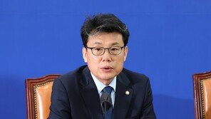 진성준 “전국민 25만원, 당론 발의…정부·여당 입장도 고려”