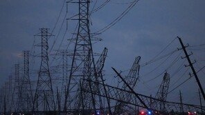 강력 폭풍으로 美텍사스서 최소 4명 사망…텍사스·루이지애나주 대규모 정전