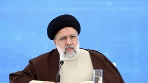 “이란 대통령·외무장관 헬기 추락 사망 확인”-로이터