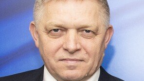 [신문과 놀자!/피플 in 뉴스]슬로바키아의 정치 분열과 총리 피격