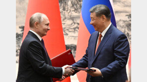 푸틴, 시진핑에 서한 보내 “러중 관계 발전 확신”