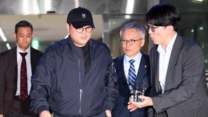 “뻔뻔한 김호중, 영구 퇴출시켜라”…비난 여론 들끓는 게시판