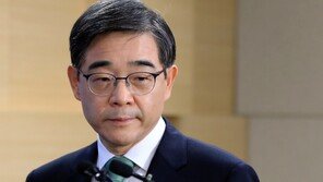 ‘대장동 로비 의혹’ 권순일 전 대법관 YK 대표변호사로 합류