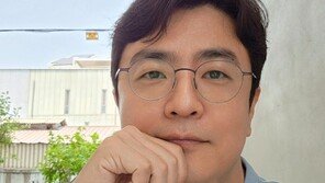 ‘박지윤과 이혼’ 최동석, 軍장병 밥값 계산하고 “우릴 위해 싸워줄 사람들”