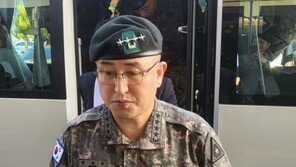 박안수 육군 참모총장, 군기훈련 중 숨진 훈련병 빈소 조문