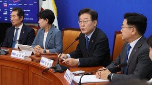 “대선출마 1년전 당대표 사퇴규정 손질”…이재명 연임-대권도전 ‘맞춤개정’ 논란