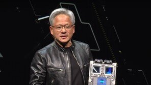 젠슨 황, 차세대 GPU ‘루빈’ 공개…삼성·SK, HBM 경쟁 ‘2라운드’