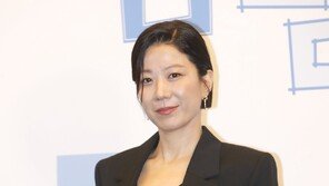 ‘故 이선균 아내’ 전혜진, 연기 활동 재개…드라마 ‘라이딩 인생’ 출연 확정