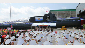 “북한 신포조선소서 잠수함 활동 급증…올 여름 SLBM 시험 가능성”