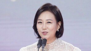 장윤정 부부, 나인원한남 팔고 120억 용산 펜트하우스 매입