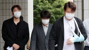 ‘1억 수표 청혼’ 청담 주식부자, 걸그룹과 초호화 결혼…박성광 사회 논란
