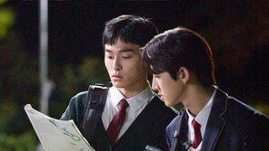 킹카 짝사랑한 ‘동성애’→우정 강조한 ‘브로맨스’…‘조폭고’ 드라마-웹소설 어떻게 달라졌나[선넘는 콘텐츠]