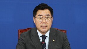 박찬대 “김홍일 꼼수사퇴…방송장악 쿠데타 죄 물을 것”