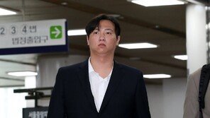 ‘김하성 공갈 혐의’ 임혜동 두 번째 구속 기로…‘묵묵부답’