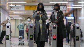 마포역 폭발물 의심신고에 40여분 무정차…현재 정상운행