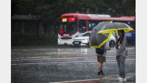 [날씨]내일 ‘천둥·번개’ 강한 비에도 안 꺾이는 더위…최고 31도