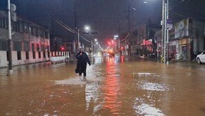 1시간에 146㎜ 폭포비…“200년에 한번 내릴 비 쏟아졌다”