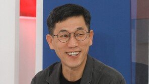 진중권, 김여사와 57분 통화 내용 공개…“주변서 사과 말렸다고 해”