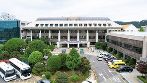 음주 거부 직원에 술 뱉은 통영시 5급 공무원, 직위해제