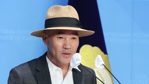 ‘서해 피격 공무원’ 형 이래진씨, 원희룡 후보 공개 지지