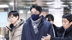 ‘수사정보 거래 혐의’ 검찰 수사관·SPC 임원 1심 실형