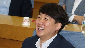 ‘상대후보 자녀 갭투자’ 허위사실 고발된 이준석, 무혐의 처분