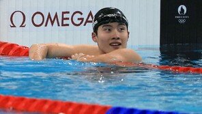 ‘자유형 200m 탈락’ 황선우, 100m 예선 16위 턱걸이 통과 [올림픽]