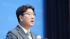 권성동, 한동훈 ‘김경수 복권 반대’에 “대통령 무시”