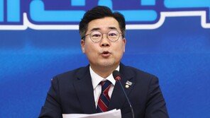 박찬대 “尹정권 ‘정신적 내선일체’ 친일매국…김형석 임명 철회”