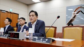 김태규 방통위원장 직대 “방송장악 동의 안 해…합법 노력했다”