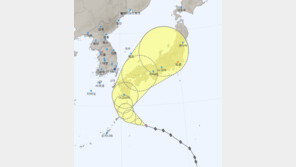 10호 태풍 산산, 내일 일본 향해 북상…9월까지 무더위