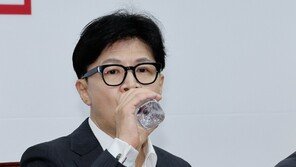 한동훈, 내일부터 국회 244호로 출근…당 장악력 높인다