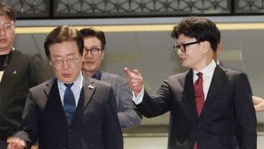 한동훈 “野 검사탄핵, 李 판결불복 빌드업” 이재명 “법앞 평등, 檢앞에선 불평등”