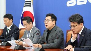 민주 “계엄 예의주시”… 야권서도 “근거없이 의혹 제기 부적절”