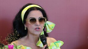 프리마돈나 게오르규, 김재형 앙코르에 난입하더니…커튼콜 거부