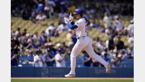 ‘46호포 폭발’ 오타니, 50-50까지 4홈런-4도루 남았다