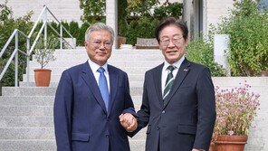 이준석 “文, 백마탄 구원자처럼 구는 明 아니꼽게 봐…檢공세, 달랑 TF만?”