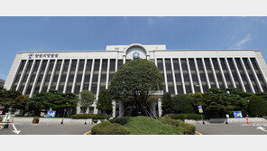 여친 회사 금고 정보 알려준 아들, 훔친 아빠…나란히 징역형