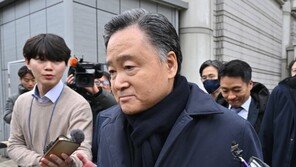 法, 허영인 SPC 회장 보석 허가…“증언 이유로 유불리한 인사 금지”