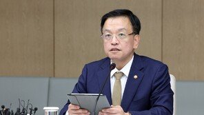 최상목 “세수결손 책임 느껴…세율 인상보다 세원 확충 집중”