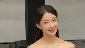 이시영, 확 달라진 외모 “다른 사람 만들어줘서 고마워”