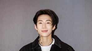 ‘컴백’ 박재범 “8년만에 발표하는 R&amp;B 앨범…사랑해줬으면”