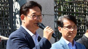 송영길 “검찰 신문에 진술거부권 행사할 것”…내달 결심