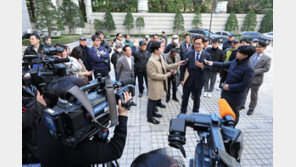 ‘돈봉투 전대’ 1심 결심 앞둔 송영길 “검찰 구형 신경 안써”