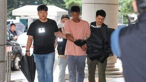 ‘흉기 들고 경찰관 위협’ 30대男 항소심도 집행유예