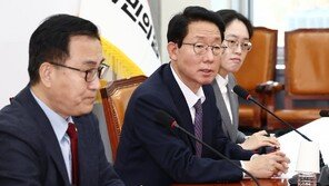 與 “반도체 특별법 ‘주 52시간 예외’는 노사합의 전제”