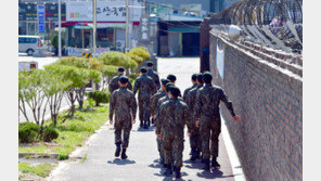 공무원 軍위문성금 51년, 반강제 사라지니…모금액 뚝뚝